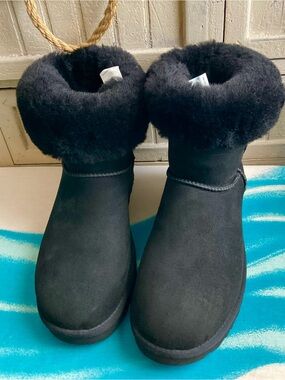 UGG Black Shearling Cuff Short Boots